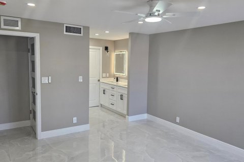 Copropriété à vendre à Boca Raton, Floride: 2 chambres, 104.79 m2 № 2172764 - photo 26