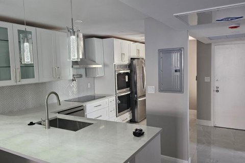 Copropriété à vendre à Boca Raton, Floride: 2 chambres, 104.79 m2 № 2172764 - photo 4