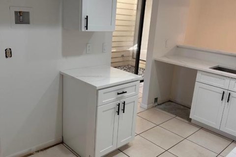 Adosado en venta en Altamonte Springs, Florida, 3 dormitorios, 122.82 m2 № 2302518 - foto 2