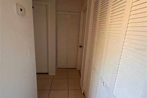 Adosado en venta en Altamonte Springs, Florida, 3 dormitorios, 122.82 m2 № 2302518 - foto 18
