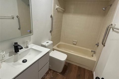 Adosado en venta en Altamonte Springs, Florida, 3 dormitorios, 122.82 m2 № 2302518 - foto 23