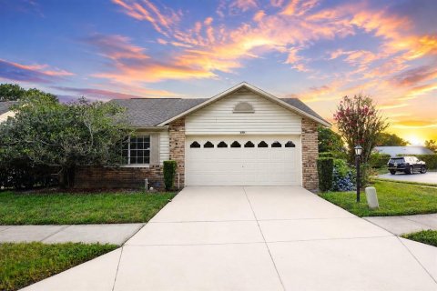 Condo in New Port Richey, Florida, 2 bedrooms  № 2201167