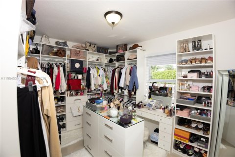 Villa ou maison à vendre à Homestead, Floride: 4 chambres, 226.4 m2 № 2008369 - photo 16