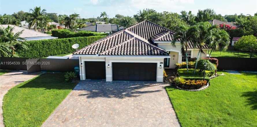 Villa ou maison à Homestead, Floride 4 chambres, 226.4 m2 № 2008369