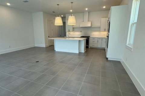 Casa en alquiler en Winter Garden, Florida, 3 dormitorios, 199.55 m2 № 1841967 - foto 4