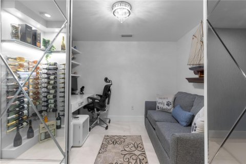 Condo in Aventura, Florida, 2 bedrooms  № 2019644 - photo 22