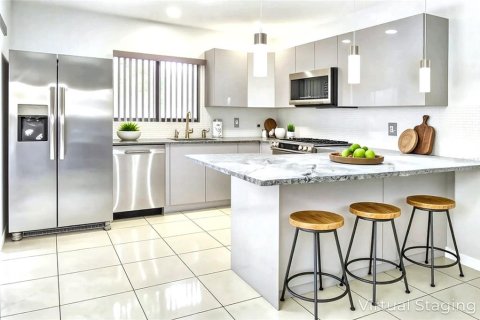 Condominio en venta en Tampa, Florida, 3 dormitorios, 137.31 m2 № 1846536 - foto 8