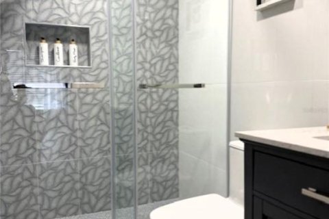 Condo in Longboat Key, Florida, 2 bedrooms  № 1540732 - photo 26