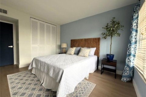 Condo in Longboat Key, Florida, 2 bedrooms  № 1540732 - photo 20