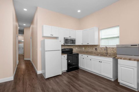 Apartment in Tampa, Florida 3 bedrooms, 145.67 sq.m. № 1881078 - photo 6