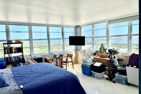 Copropriété à louer à North Miami, Floride: 2 chambres, 110.37 m2 № 2051523 - photo 16