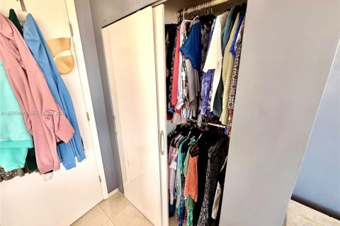 Copropriété à louer à North Miami, Floride: 2 chambres, 110.37 m2 № 2051523 - photo 20