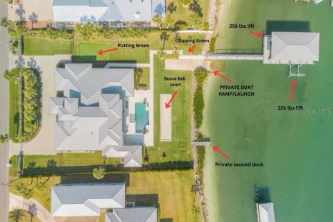 House in New Smyrna Beach, Florida 4 bedrooms, 414.72 sq.m. № 1543454 - photo 6