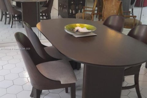 Condominio en alquiler en Sunny Isles Beach, Florida, 2 dormitorios, 122.63 m2 № 1941278 - foto 4