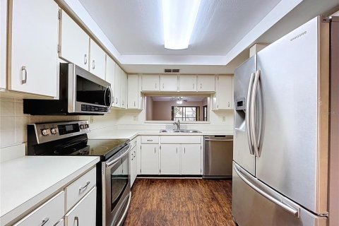 Condo in Clearwater, Florida, 2 bedrooms  № 1909212 - photo 13