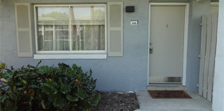 Estudio en el Condominio en Altamonte Springs, Florida  № 2098446