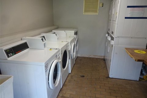 Condominio en alquiler en Altamonte Springs, Florida, 1 dormitorio, 46.08 m2 № 2098446 - foto 19