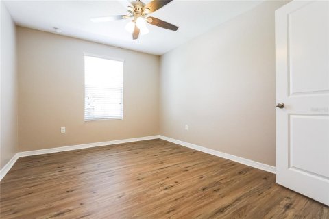 Villa ou maison à louer à Lakeland, Floride: 3 chambres, 117.61 m2 № 2433697 - photo 8
