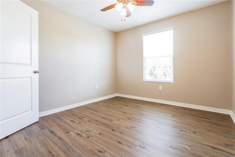 Villa ou maison à louer à Lakeland, Floride: 3 chambres, 117.61 m2 № 2433697 - photo 5