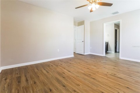 Villa ou maison à louer à Lakeland, Floride: 3 chambres, 117.61 m2 № 2433697 - photo 4