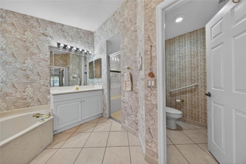 House in Boynton Beach, Florida 3 bedrooms, 185.06 sq.m. № 1857452 - photo 27