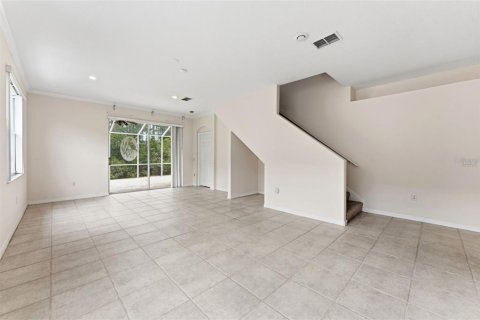 House in Land O' Lakes, Florida 3 bedrooms, 184.69 sq.m. № 2236853 - photo 7