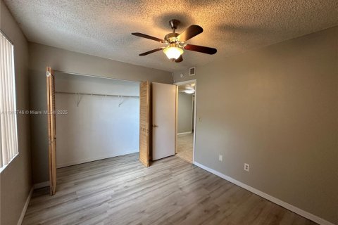 Copropriété à vendre à Homestead, Floride: 3 chambres, 90.12 m2 № 1974803 - photo 20