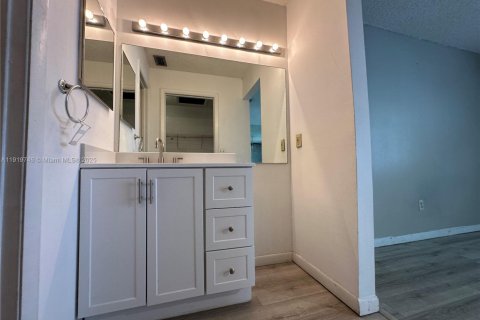 Copropriété à vendre à Homestead, Floride: 3 chambres, 90.12 m2 № 1974803 - photo 12