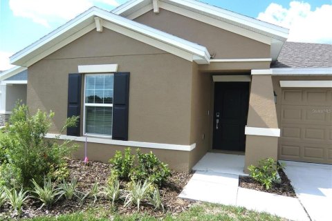 Villa ou maison à louer à Davenport, Floride: 3 chambres, 144.93 m2 № 2406485 - photo 5