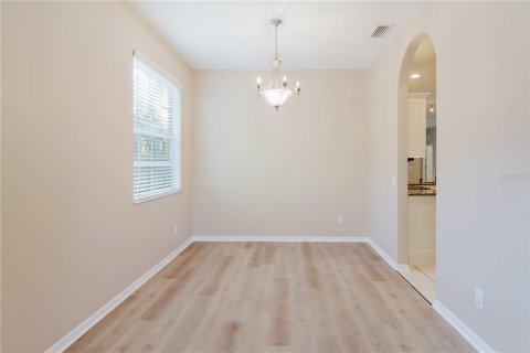 Villa ou maison à vendre à Land O' Lakes, Floride: 5 chambres, 209.96 m2 № 2236481 - photo 8