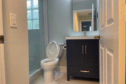 Villa ou maison à louer à Pembroke Pines, Floride: 3 chambres, 131.74 m2 № 1993347 - photo 11