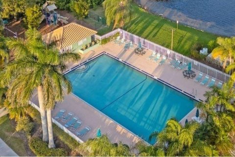 Villa ou maison à louer à Pembroke Pines, Floride: 3 chambres, 131.74 m2 № 1993347 - photo 14