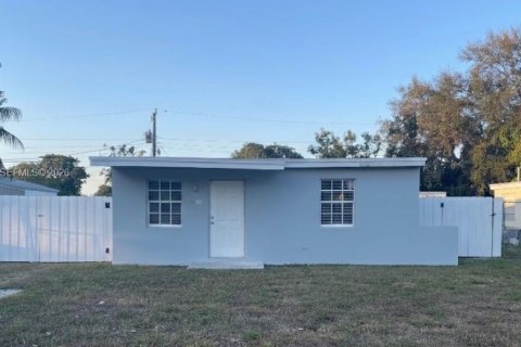 Villa ou maison à Fort Lauderdale, Floride 2 chambres, 53.14 m2 № 2025328