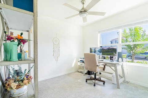 Casa en alquiler en Wesley Chapel, Florida, 4 dormitorios, 171.5 m2 № 1851595 - foto 29
