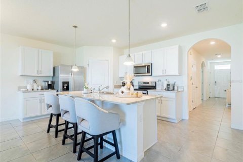 Casa en alquiler en Wesley Chapel, Florida, 4 dormitorios, 171.5 m2 № 1851595 - foto 5