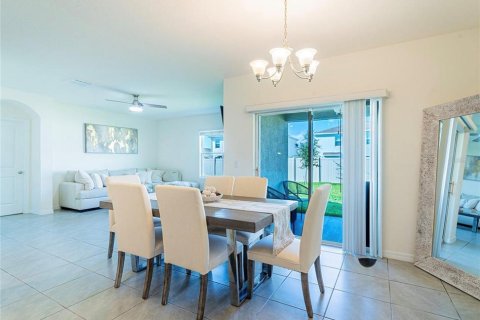 Casa en alquiler en Wesley Chapel, Florida, 4 dormitorios, 171.5 m2 № 1851595 - foto 8