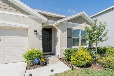 Casa en alquiler en Wesley Chapel, Florida, 4 dormitorios, 171.5 m2 № 1851595 - foto 2