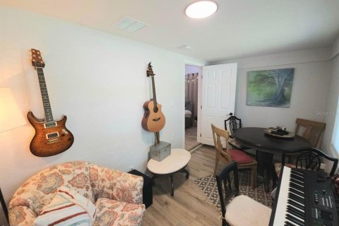 House in Daytona Beach, Florida 3 bedrooms, 69.86 sq.m. № 1918713 - photo 18