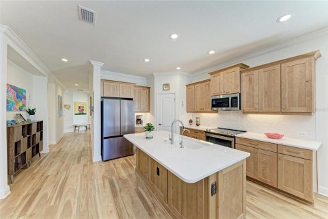 House in Sarasota, Florida 3 bedrooms, 172.89 sq.m. № 2199382 - photo 16