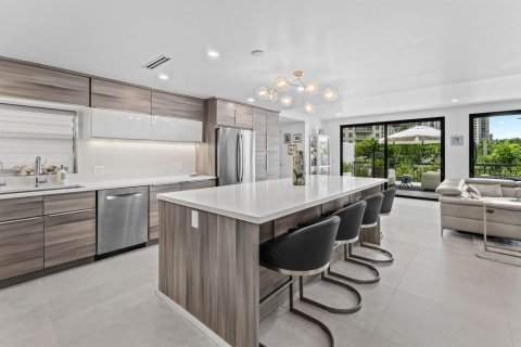 Condo in Riviera Beach, Florida, 3 bedrooms  № 2382814 - photo 9