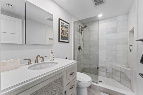 Condo in Riviera Beach, Florida, 3 bedrooms  № 2382814 - photo 22