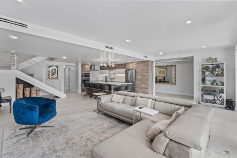 Condo in Riviera Beach, Florida, 3 bedrooms  № 2382814 - photo 5