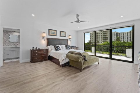 Condo in Riviera Beach, Florida, 3 bedrooms  № 2382814 - photo 29