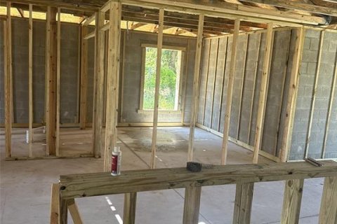 House in Sebring, Florida 3 bedrooms, 117.99 sq.m. № 1400898 - photo 6