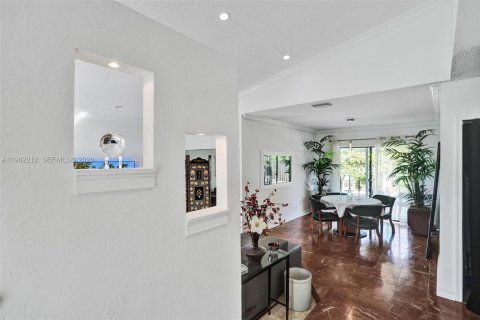 Villa ou maison à vendre à Miami, Floride: 3 chambres, 124.58 m2 № 2023700 - photo 7