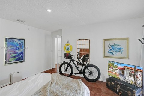 Villa ou maison à vendre à Miami, Floride: 3 chambres, 124.58 m2 № 2023700 - photo 29
