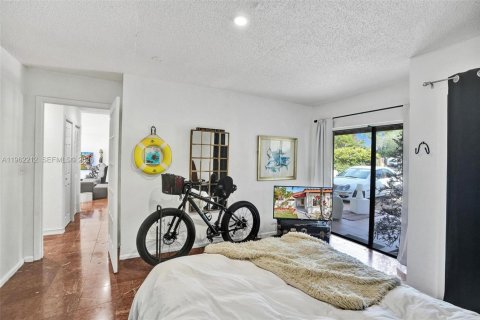 Villa ou maison à vendre à Miami, Floride: 3 chambres, 124.58 m2 № 2023700 - photo 27