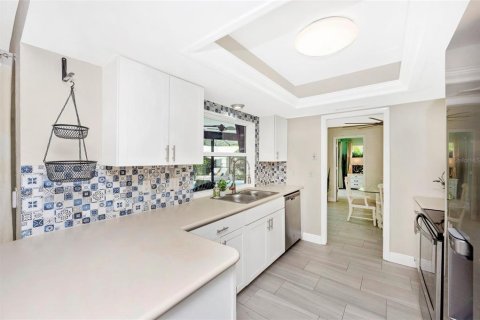 Купить виллу или дом в Сарасота, Флорида 13 комнат, 176.98м2, № 1912866 - фото 23