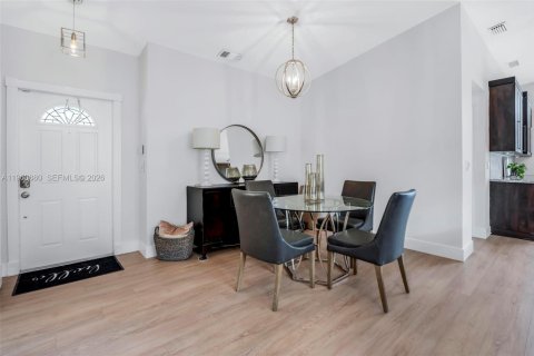 Купить виллу или дом в Мирамар, Флорида 4 спальни, 137.22м2, № 2040583 - фото 6