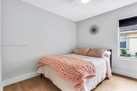 Купить виллу или дом в Мирамар, Флорида 4 спальни, 137.22м2, № 2040583 - фото 12